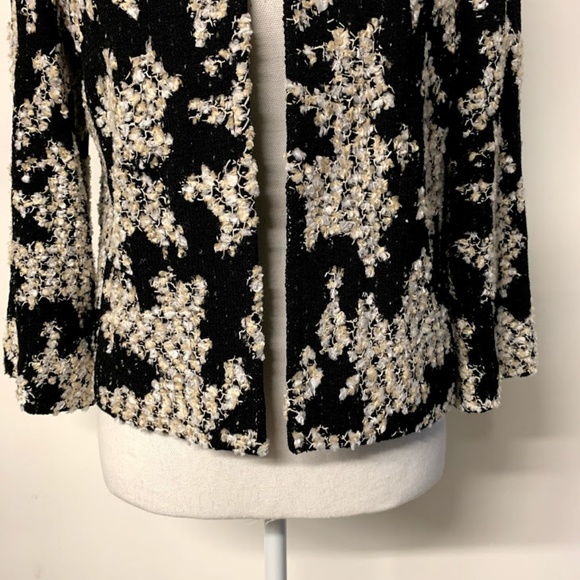 St John Floral Blossom Textured Knit Open Jacket - Picture 3 of 8